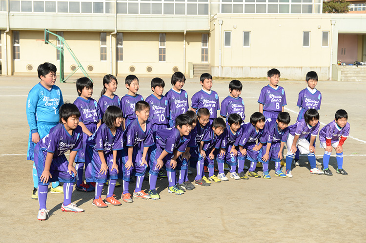 ジュニアチームのサッカーユニフォーム 水谷東SC