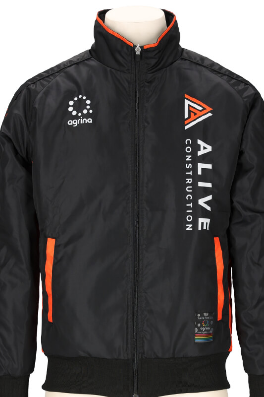 ALIVE フルオーダー ウインドブレーカー完成画像