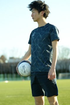 アグリナ / agrina シルクイナフィットプラシャツ