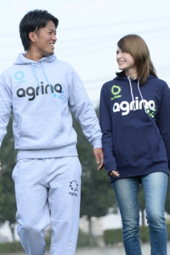 アグリナ / agrina ソレグランデスウェットパーカー